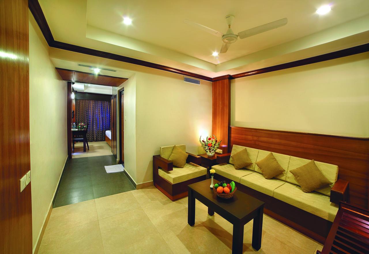 Hotel Zodiac Regency Kollam Eksteriør billede