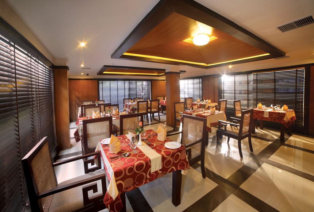 Hotel Zodiac Regency Kollam Eksteriør billede