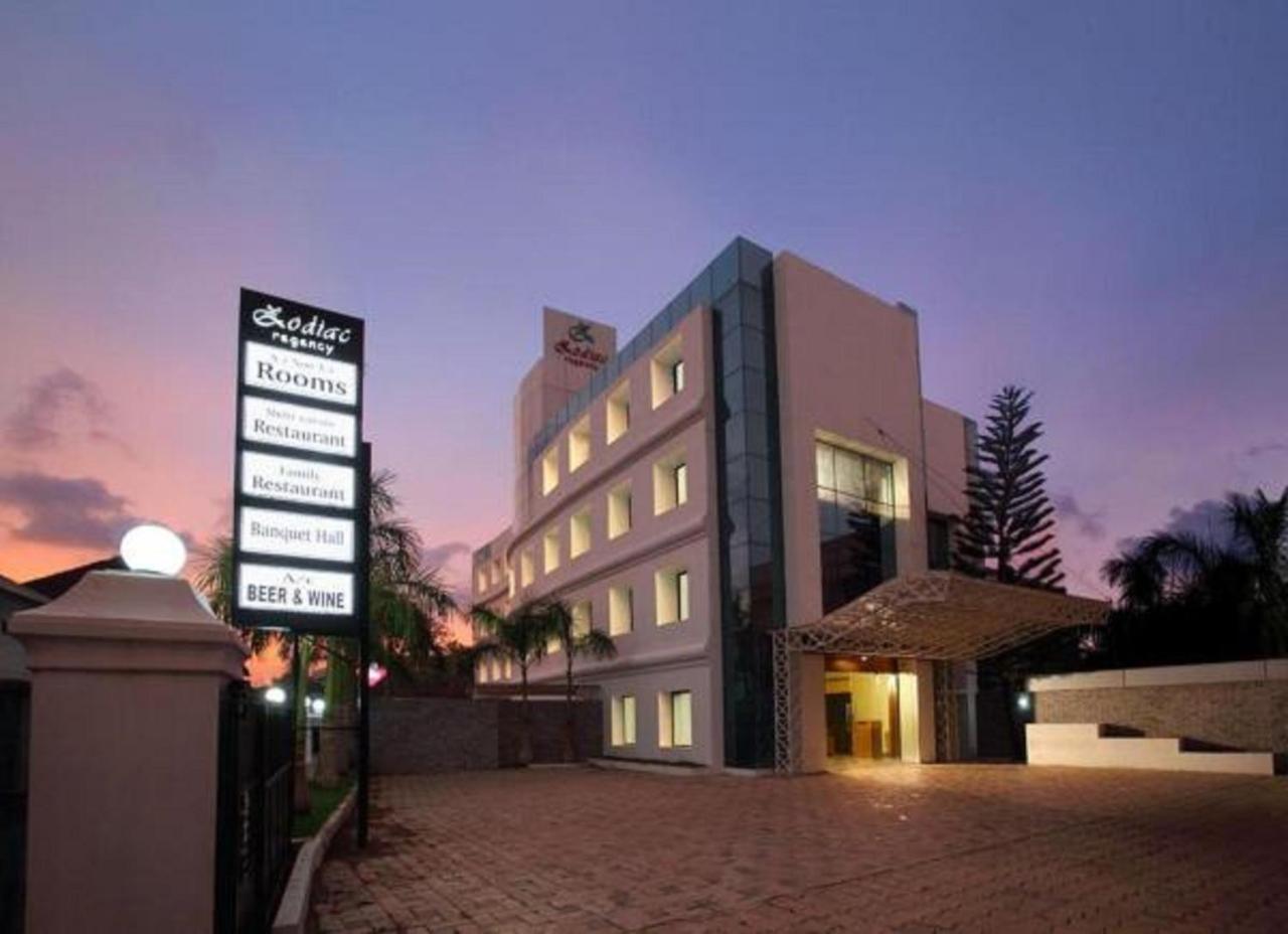 Hotel Zodiac Regency Kollam Eksteriør billede